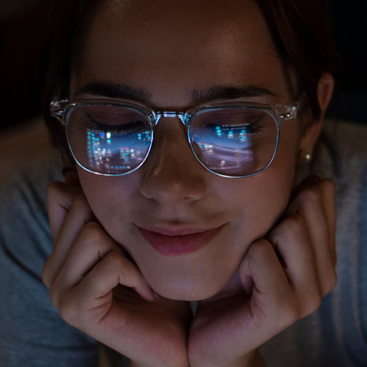 Blue-Light-Blocking-Glasses-Style-Meets-Screen-Shield-in-the-U.S. Wearluxurys