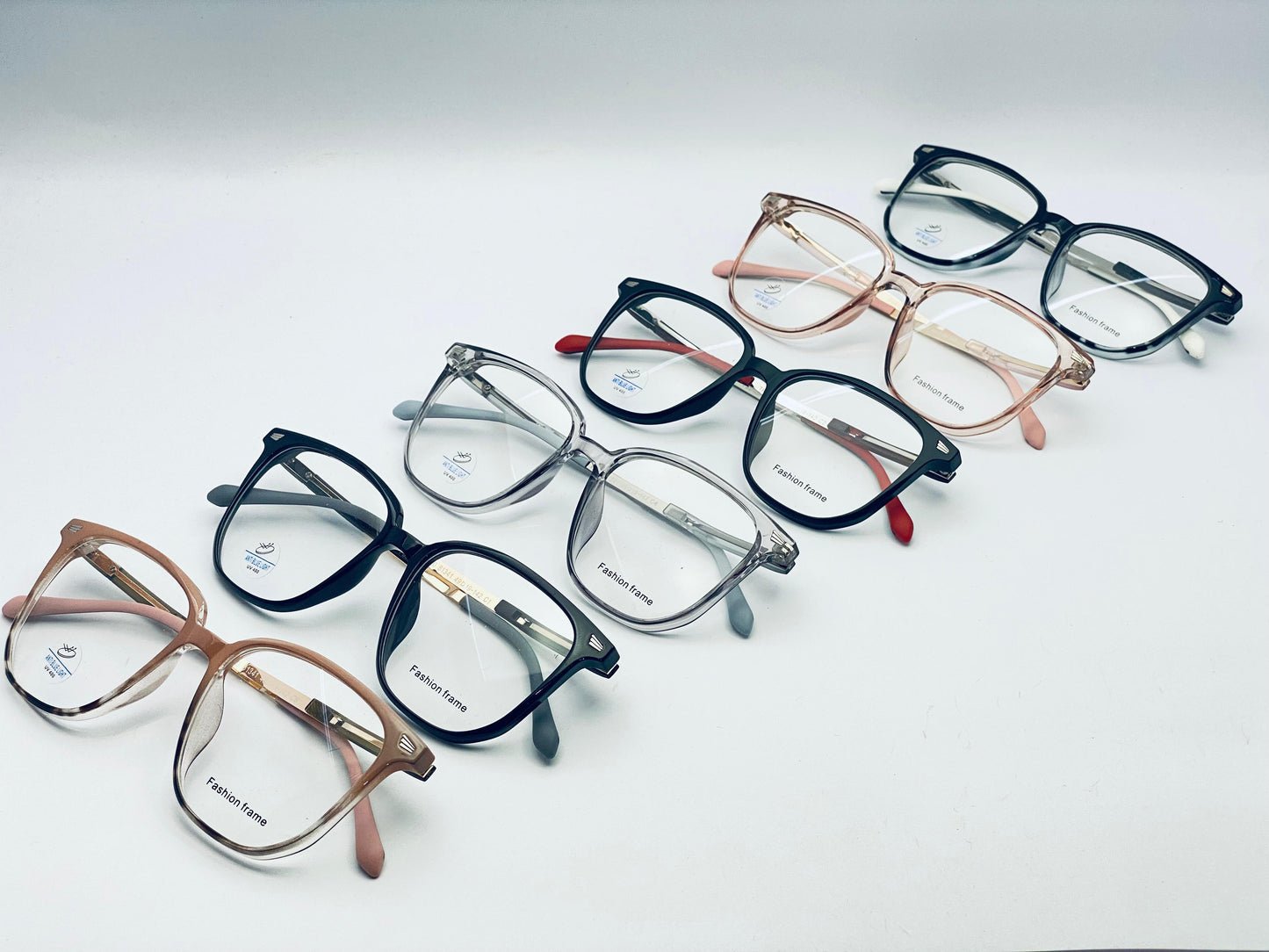 Wearuxurys Welle Eyeglasses 0985