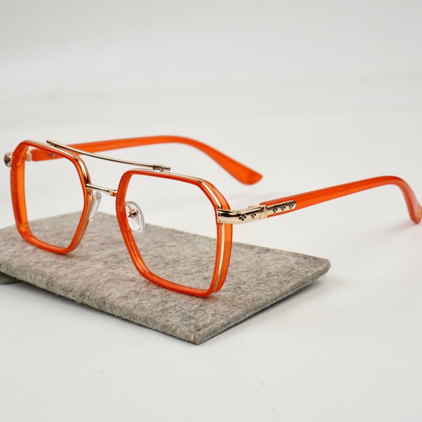 Alpha Blue Light Screen Eyeglasses | Wearluxurys - Wearluxurys
