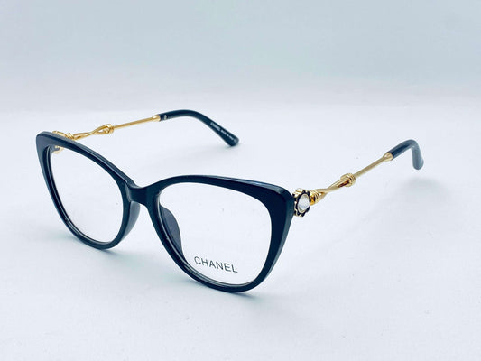 Cat-Eye-Frames-Vintage-Vibe-Meets-Modern-Appeal Wearluxurys