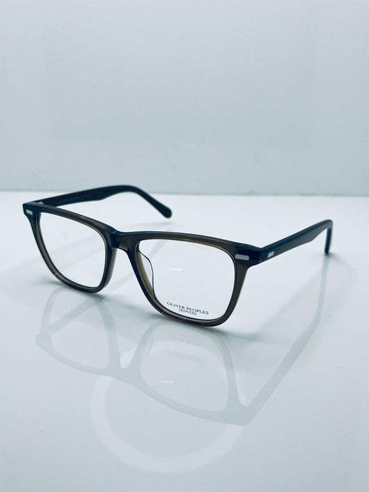 "Oliver Peoples Eyeglasses – Classic Elegance and Exceptional Quality"