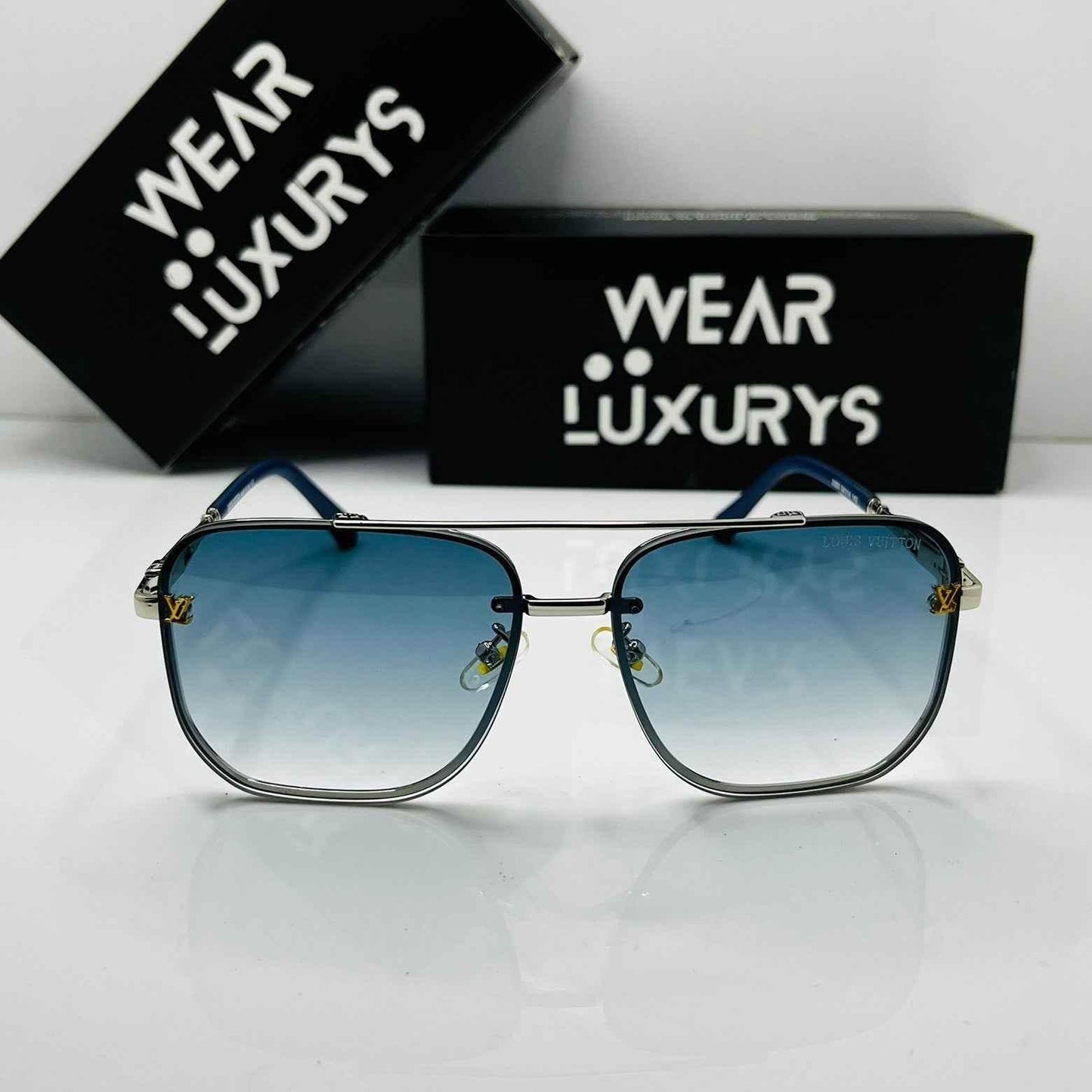 Louis Vuitton Spinge Sunglasses | Wearluxurys - Wearluxurys