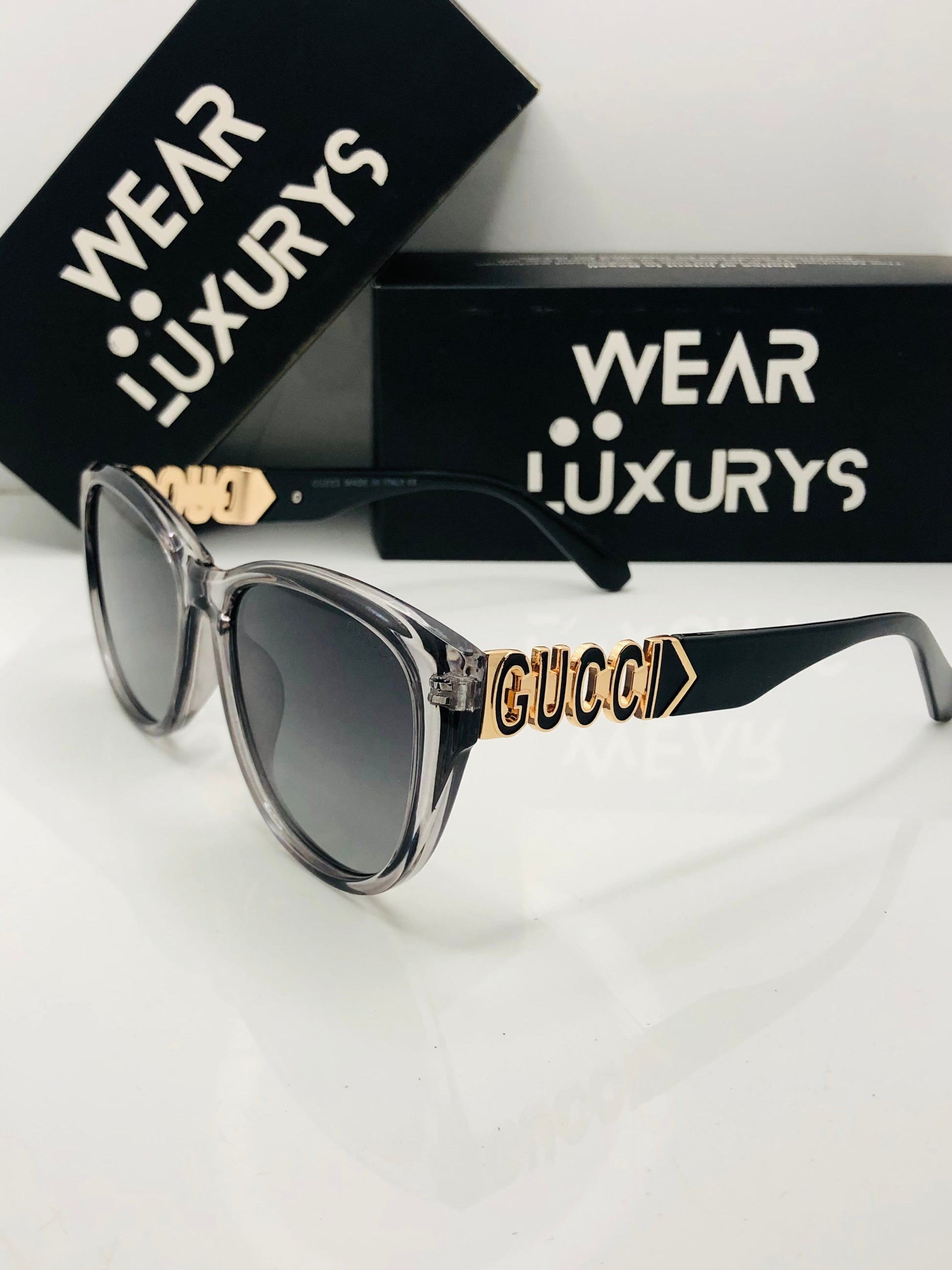Gucci Pearl Bloom Sunglasses | Wearluxurys - Wearluxurys