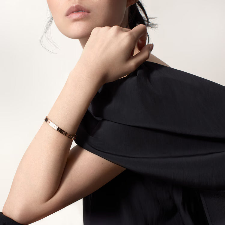 Cartier LOVE bracelet, classic model | Wearluxurys