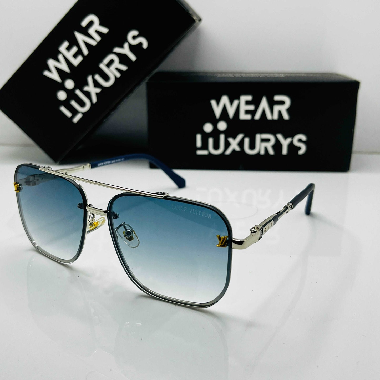 Louis vuitton Hinge Sunglasses | Wearluxurys