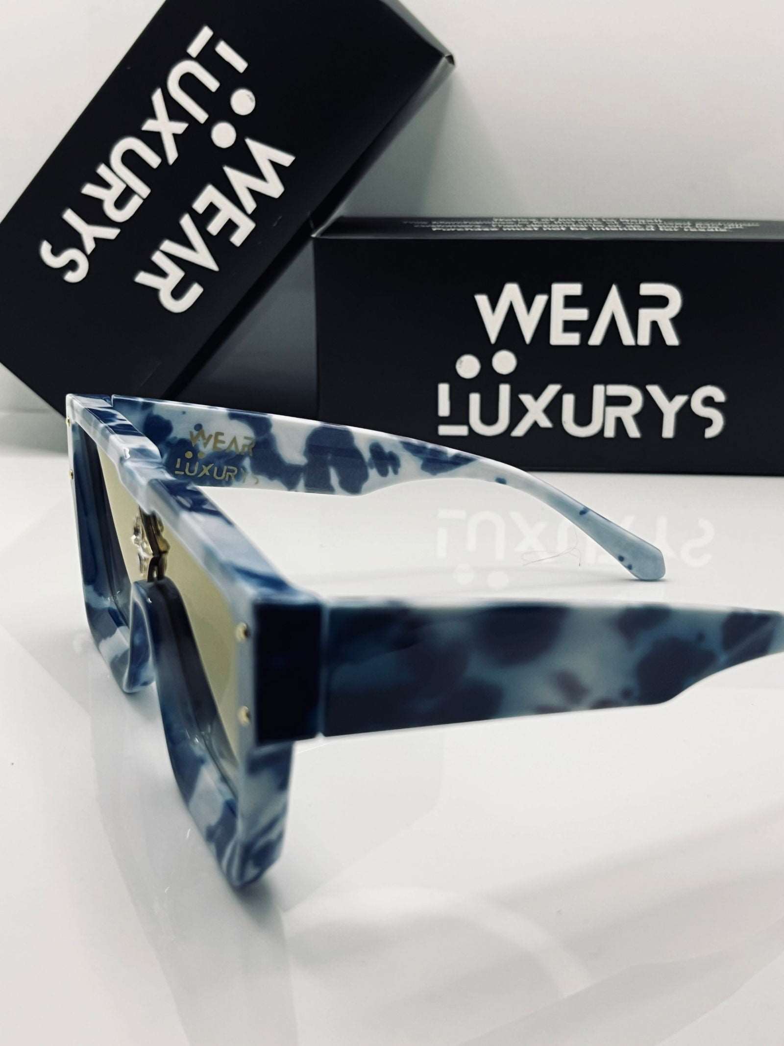 Cyclone Sunglass - Wearluxurys WEARLUXURYS