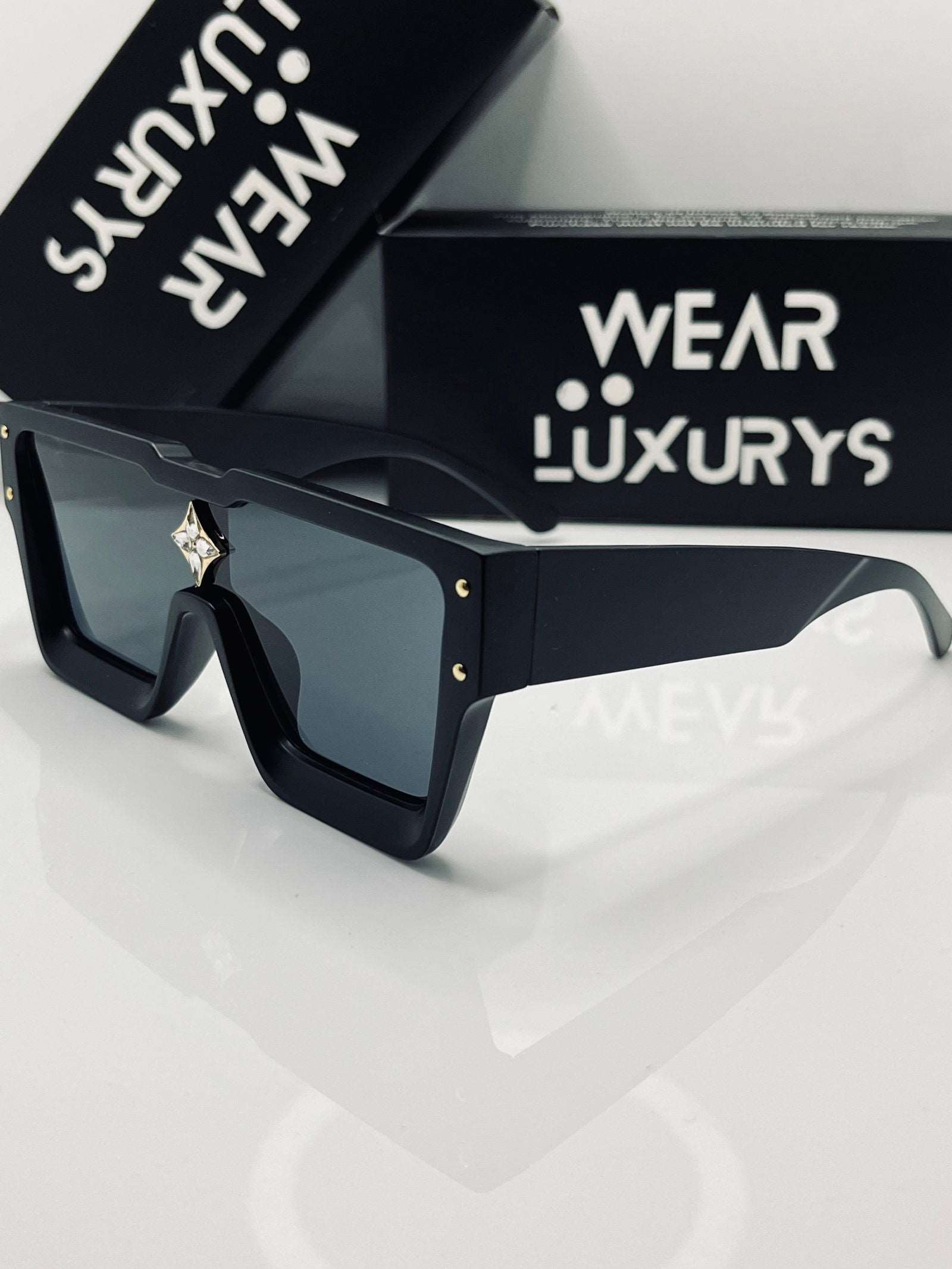 Cyclone Sunglass - Wearluxurys WEARLUXURYS