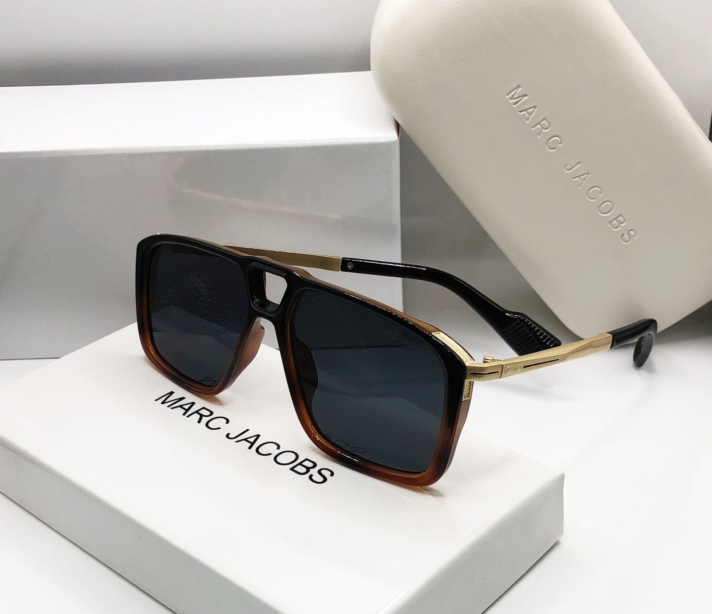 Marc Jacobs coolest Sunglasses Ever !