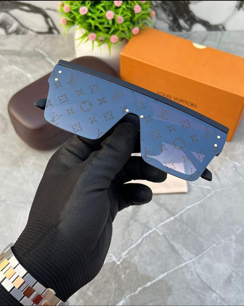 Modische Sonnenbrillen von Louis Vuitton!