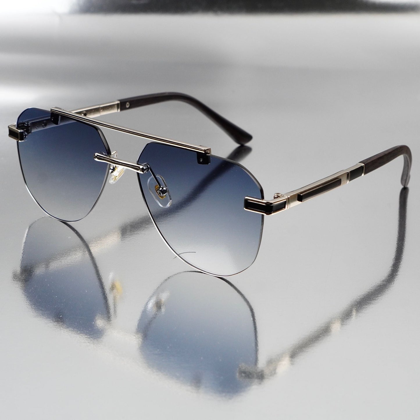 Wearluxurys Aura Rimless Sunglasses 003 - Wearluxurys