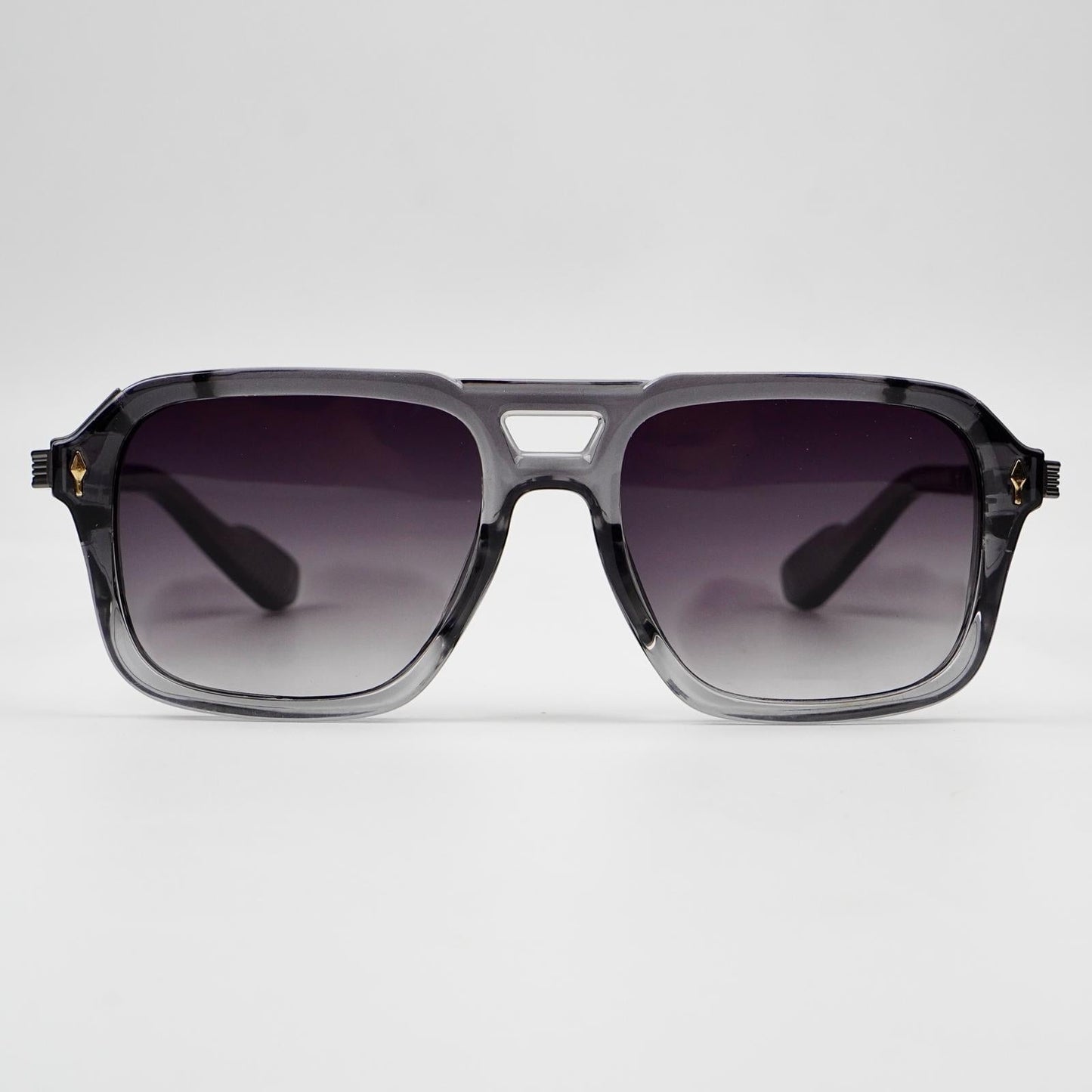 Wearluxurys Exclusive Sunglasses S-704 - Wearluxurys