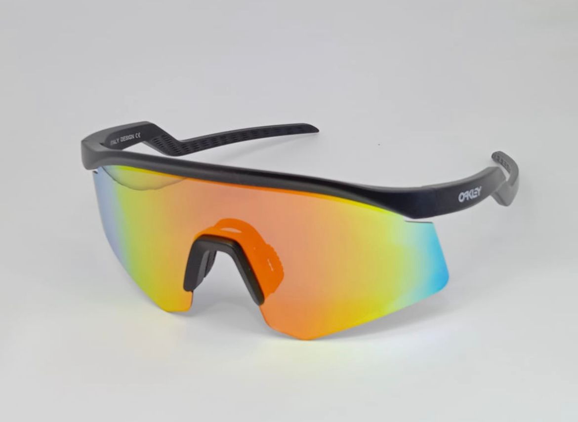 OAKLEY SPORTS SUNGLASSES | WEARLUXURYS