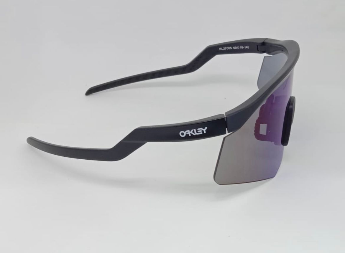 OAKLEY SPORTS SUNGLASSES | WEARLUXURYS