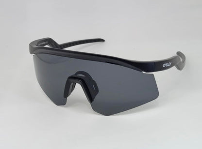 OAKLEY SPORTS SUNGLASSES | WEARLUXURYS