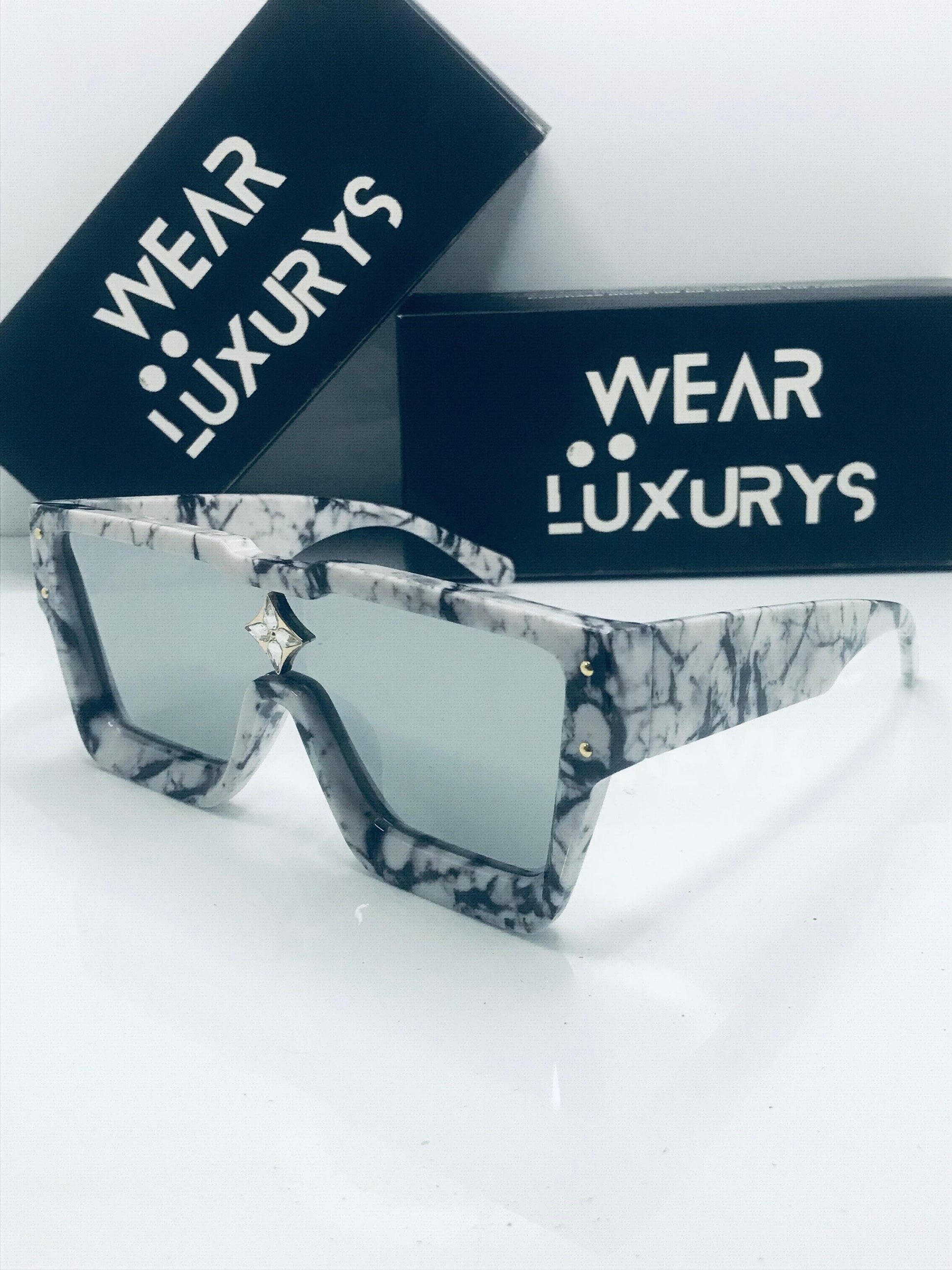 Cyclone Sunglasses Porcelain White | Wearluxurys - Wearluxurys