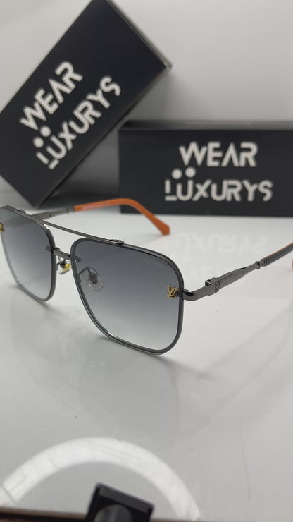 Louis vuitton Hinge Sunglasses | Wearluxurys